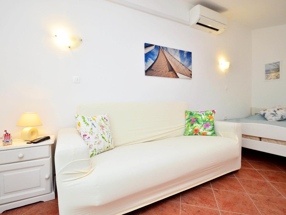Holiday Home Aron By Interhome Umag Buitenkant foto